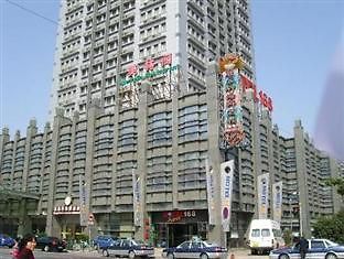 Motel 168 Pudong Waigaoqiao Branch Шанхай Экстерьер фото